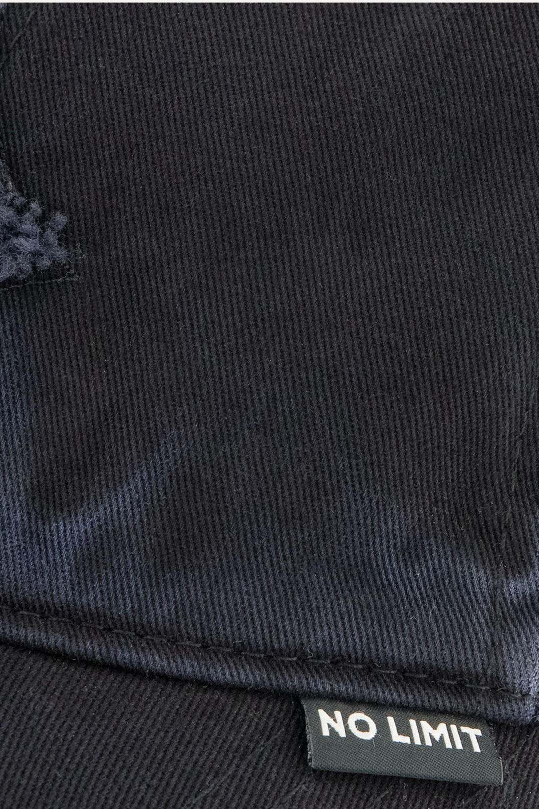 The Mechano Cap - Black Abyss